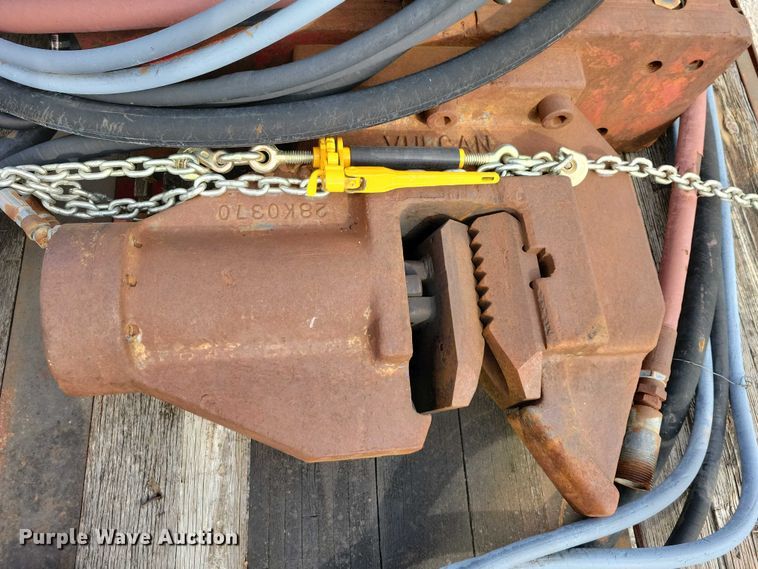 image for item EA2675 Vulcan 2300 vibratory hammer