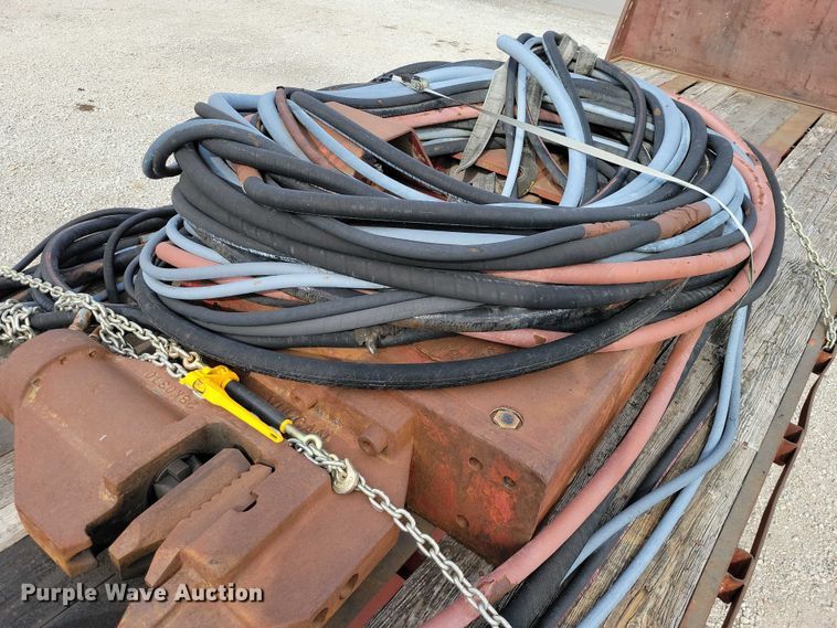 image for item EA2675 Vulcan 2300 vibratory hammer