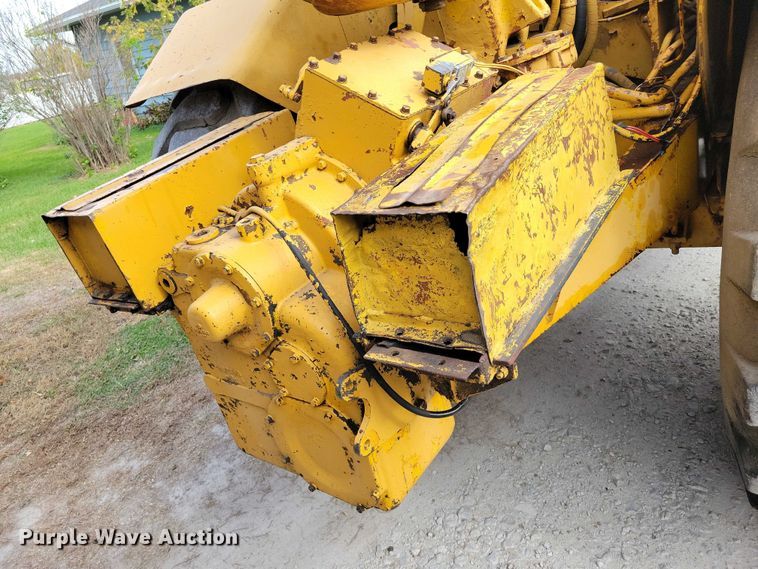 image for item EA2684 1973 Caterpillar 613 elevating scraper
