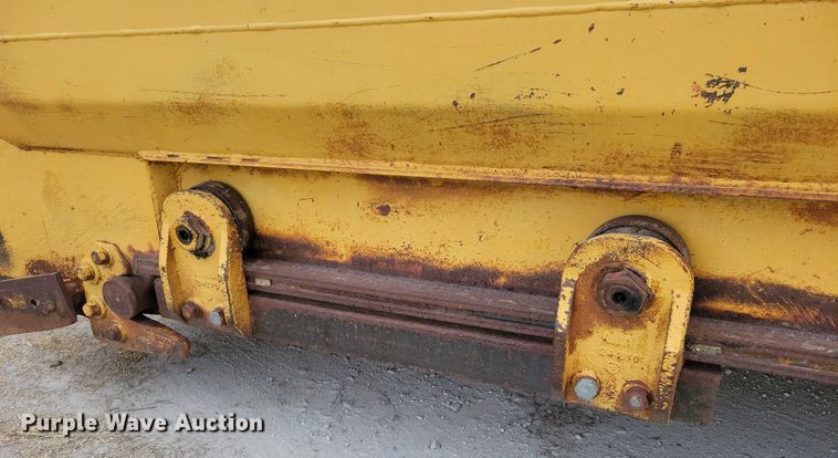 image for item EA2684 1973 Caterpillar 613 elevating scraper