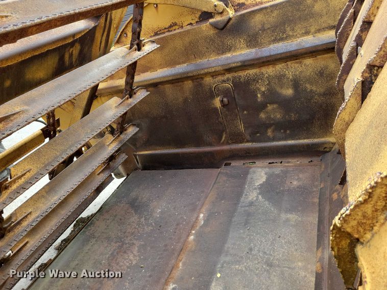 image for item EA2684 1973 Caterpillar 613 elevating scraper