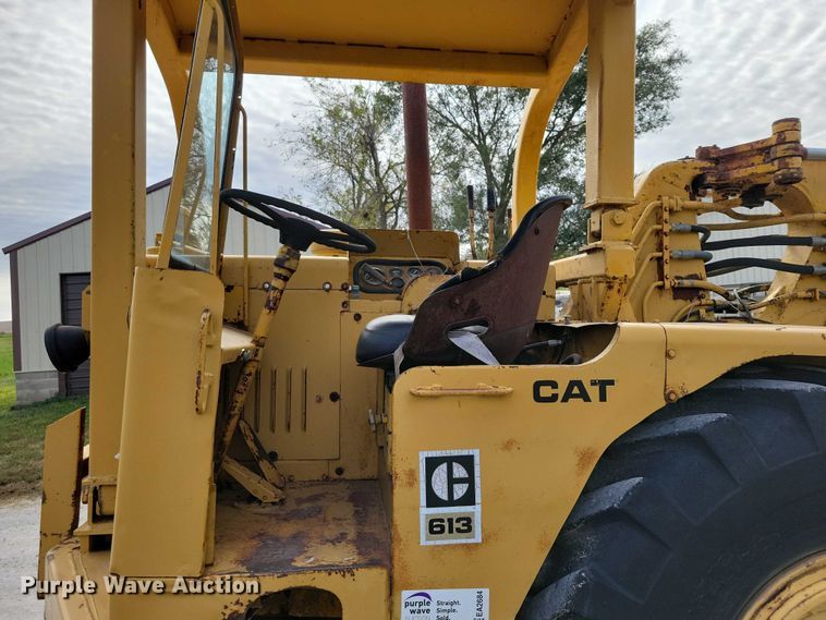 image for item EA2684 1973 Caterpillar 613 elevating scraper