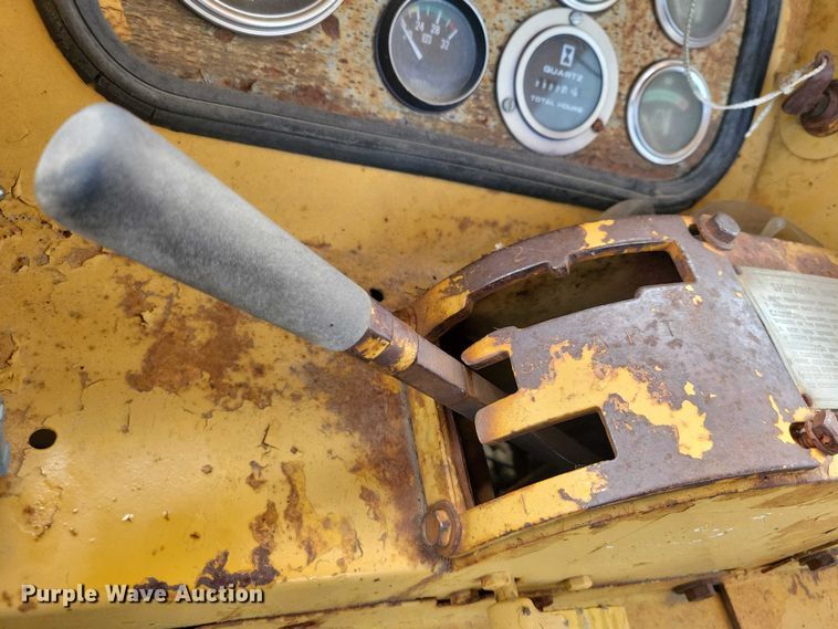 image for item EA2684 1973 Caterpillar 613 elevating scraper