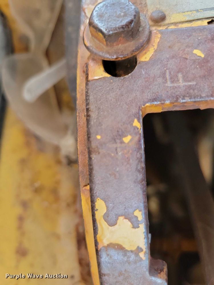 image for item EA2684 1973 Caterpillar 613 elevating scraper