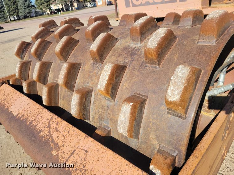 image for item EA2710 1991 Case W 602 BPDB single drum vibratory roller