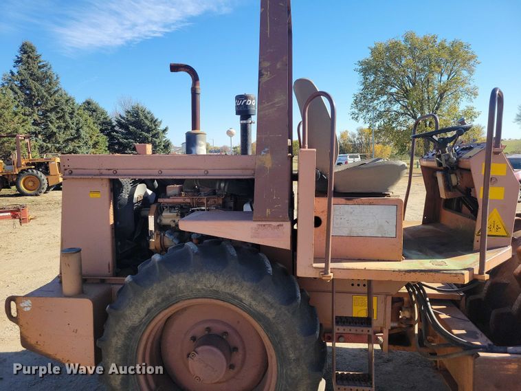 image for item EA2710 1991 Case W 602 BPDB single drum vibratory roller