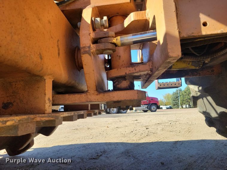 image for item EA2710 1991 Case W 602 BPDB single drum vibratory roller