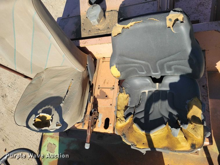 image for item EA2710 1991 Case W 602 BPDB single drum vibratory roller