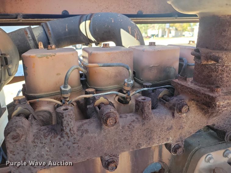 image for item EA2710 1991 Case W 602 BPDB single drum vibratory roller