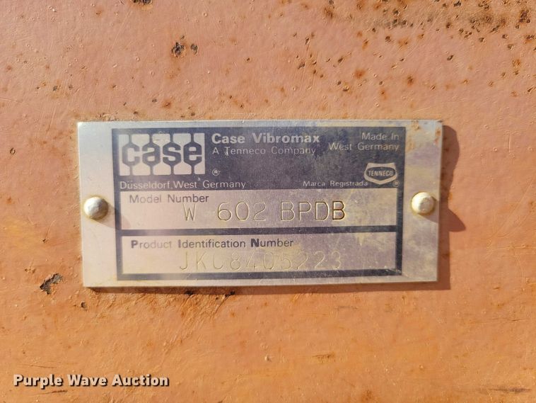 image for item EA2710 1991 Case W 602 BPDB single drum vibratory roller