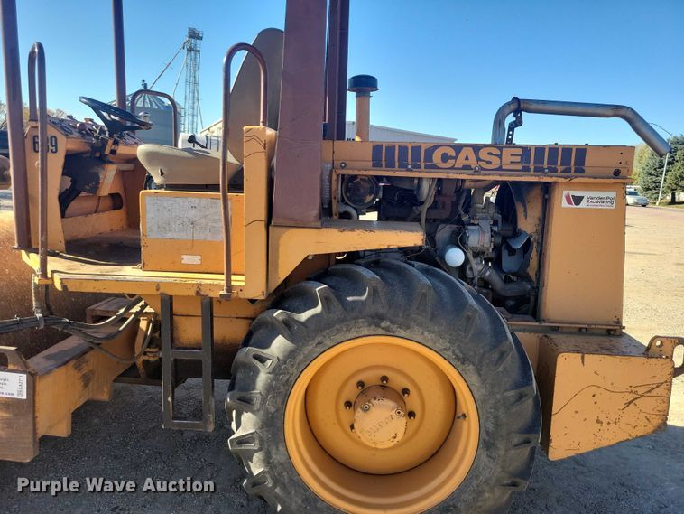 image for item EA2711 Case W 602 BPD single drum vibratory roller