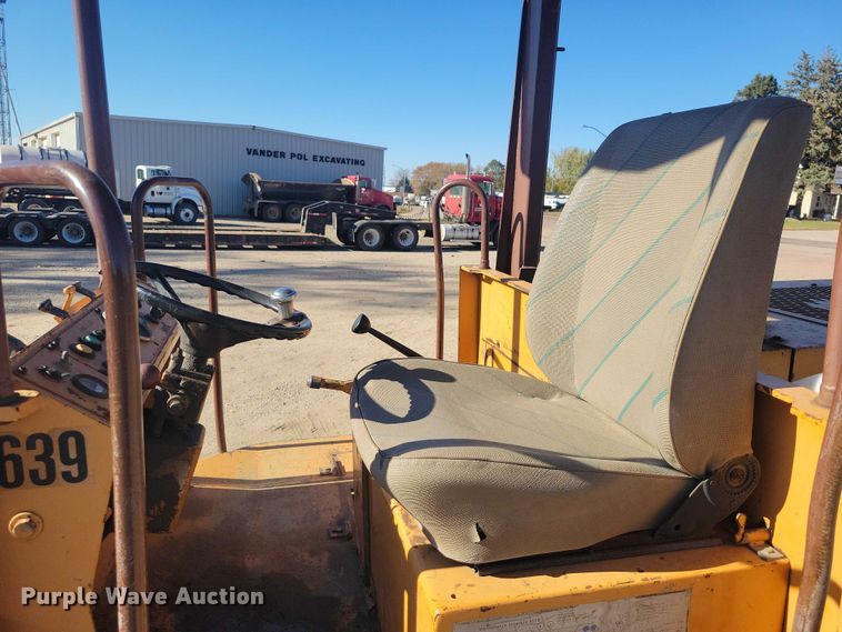 image for item EA2711 Case W 602 BPD single drum vibratory roller