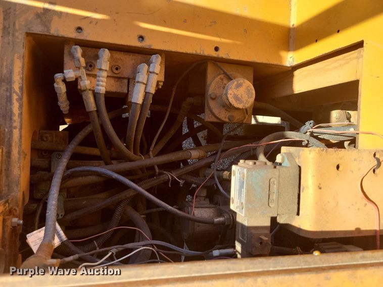 image for item EA2711 Case W 602 BPD single drum vibratory roller