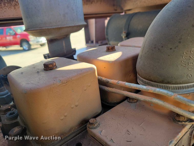 image for item EA2712 1991 Case W 602 BPD single drum vibratory roller