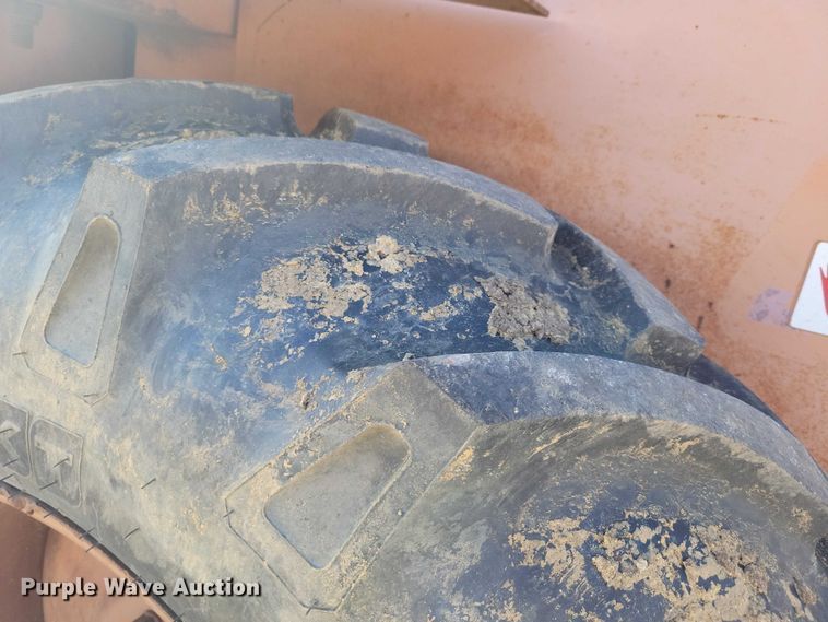 image for item EA2712 1991 Case W 602 BPD single drum vibratory roller