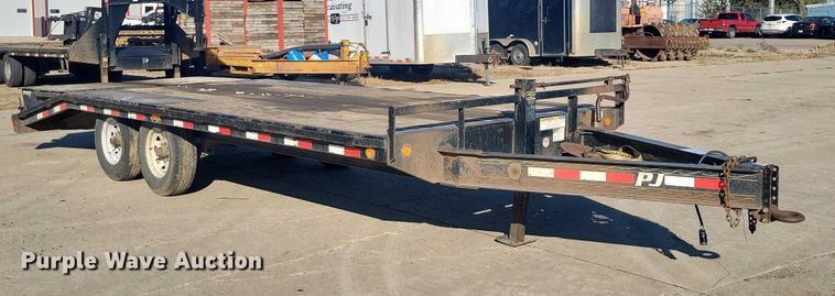 image for item EA2714 2018 PJ F8202 equipment trailer