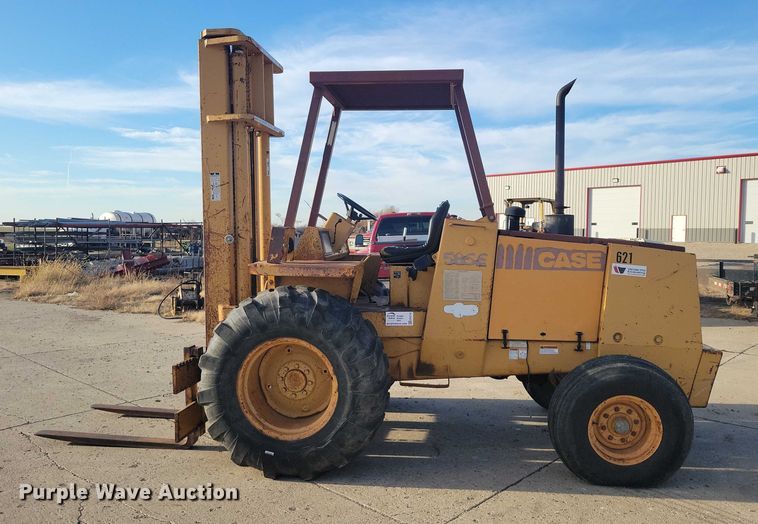 image for item EA2716 1994 Case 585E forklift