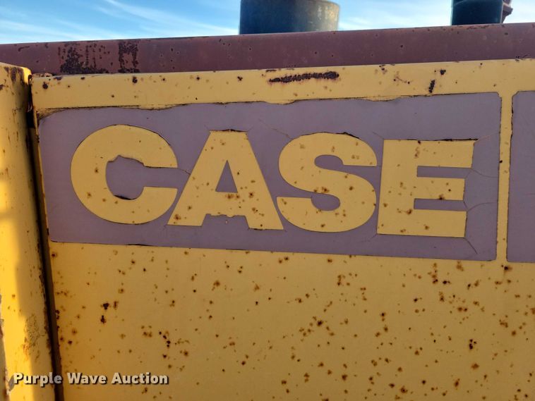 image for item EA2716 1994 Case 585E forklift