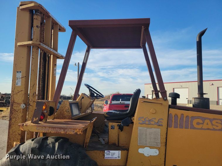 image for item EA2716 1994 Case 585E forklift