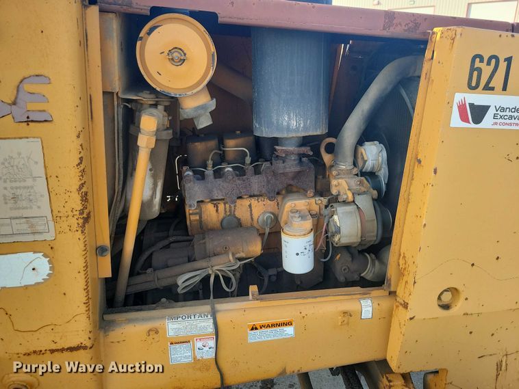 image for item EA2716 1994 Case 585E forklift