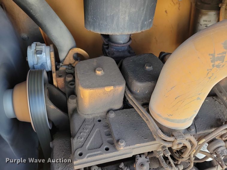 image for item EA2716 1994 Case 585E forklift