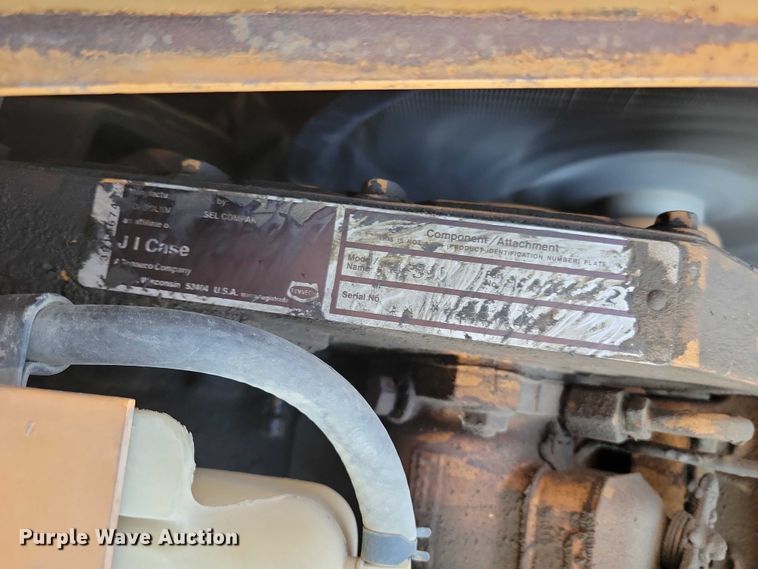 image for item EA2716 1994 Case 585E forklift