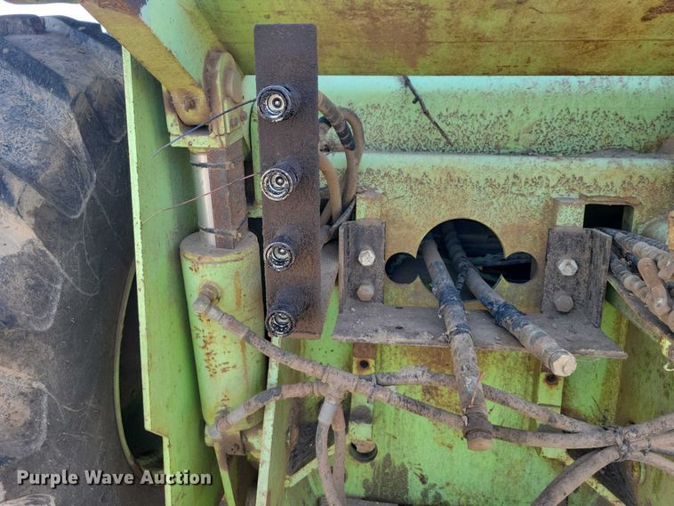 image for item EA2717 1983 Steiger Panther KP-1360 4WD tractor
