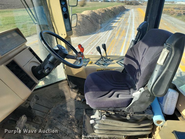 image for item EA2717 1983 Steiger Panther KP-1360 4WD tractor