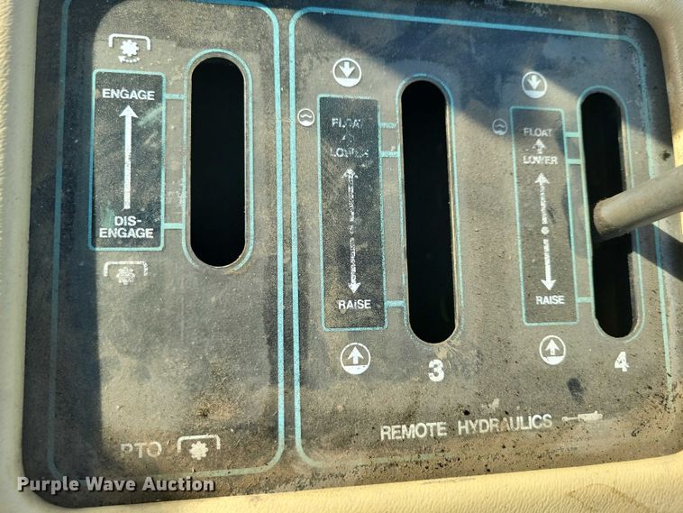 image for item EA2717 1983 Steiger Panther KP-1360 4WD tractor