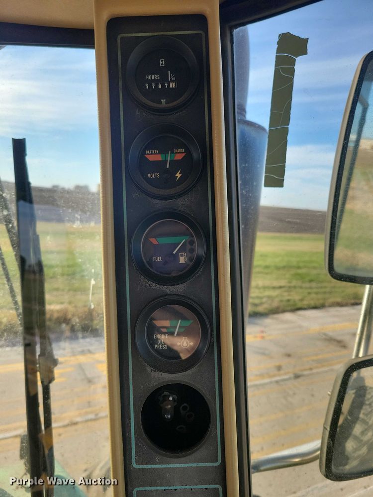 image for item EA2717 1983 Steiger Panther KP-1360 4WD tractor