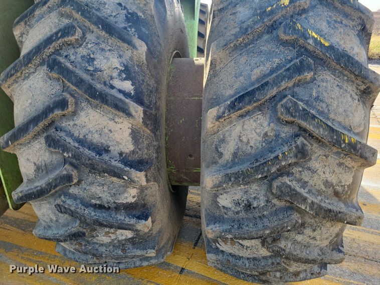 image for item EA2717 1983 Steiger Panther KP-1360 4WD tractor