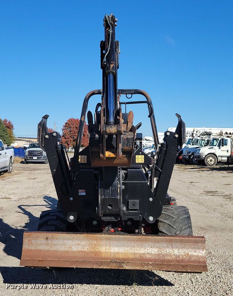 image for item EA2719 Toro RT600 trencher