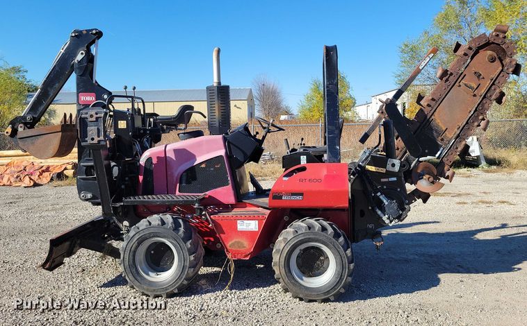 image for item EA2719 Toro RT600 trencher