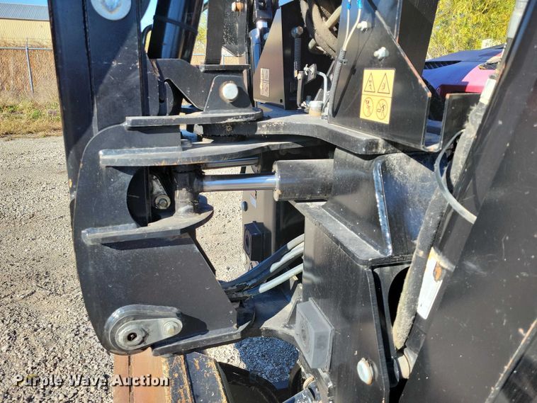 image for item EA2719 Toro RT600 trencher