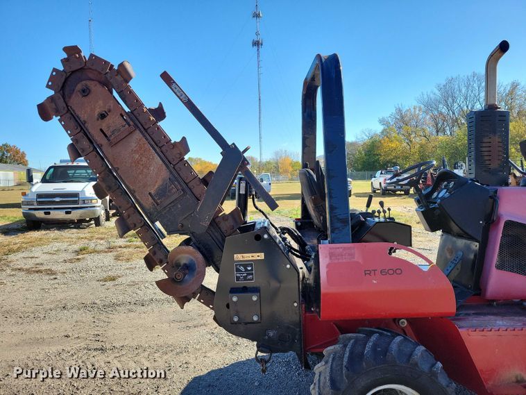 image for item EA2719 Toro RT600 trencher
