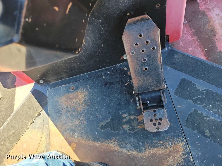 image for item EA2719 Toro RT600 trencher