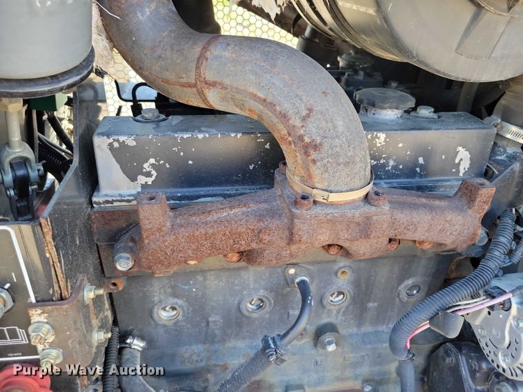 image for item EA2719 Toro RT600 trencher