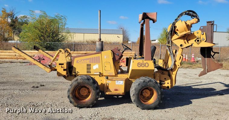 image for item EA2720 1995 Case 660 cable plow