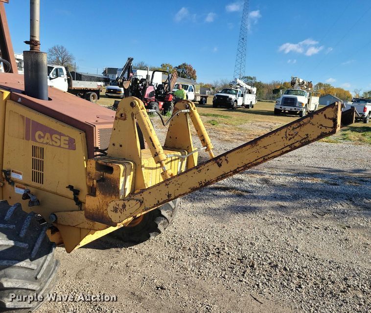 image for item EA2720 1995 Case 660 cable plow