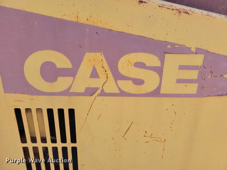 image for item EA2720 1995 Case 660 cable plow