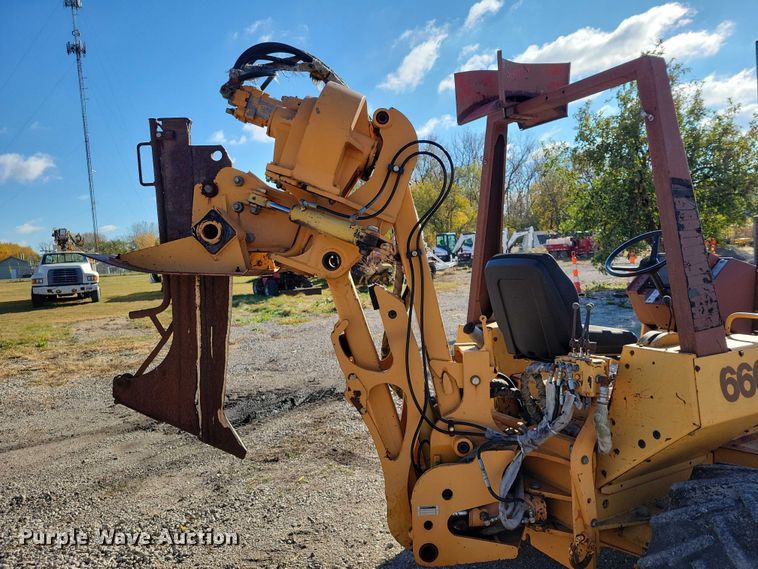 image for item EA2720 1995 Case 660 cable plow