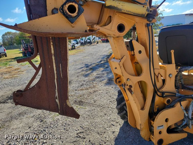 image for item EA2720 1995 Case 660 cable plow
