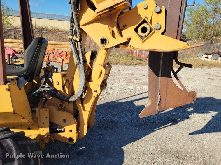 image for item EA2720 1995 Case 660 cable plow
