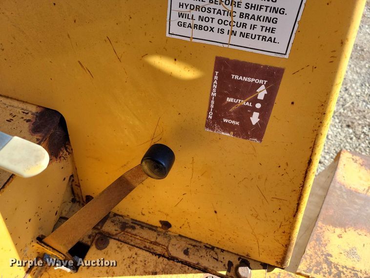 image for item EA2720 1995 Case 660 cable plow