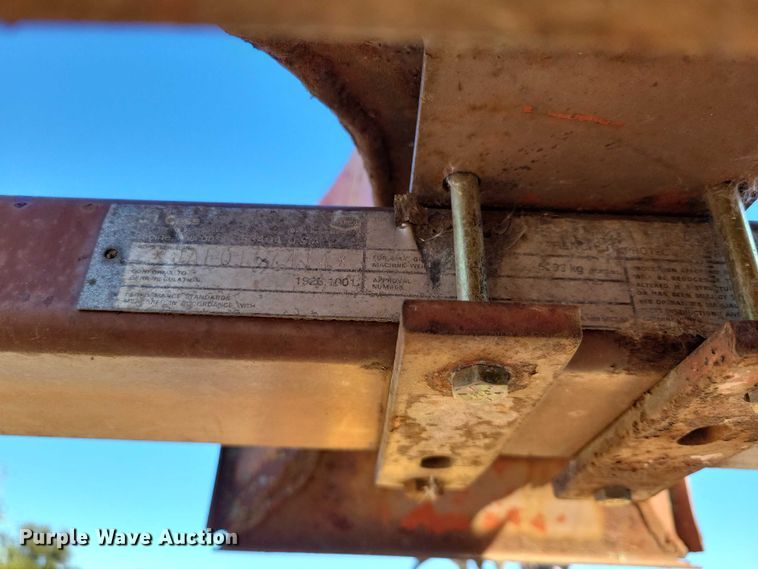 image for item EA2720 1995 Case 660 cable plow