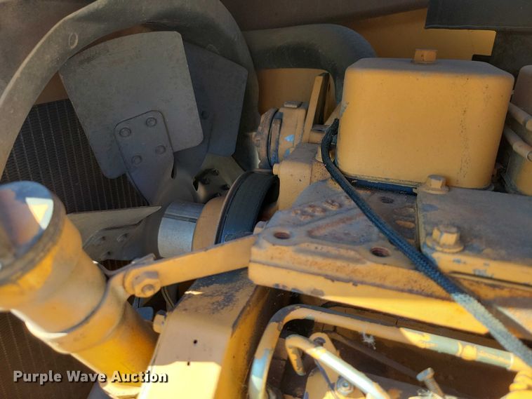 image for item EA2720 1995 Case 660 cable plow