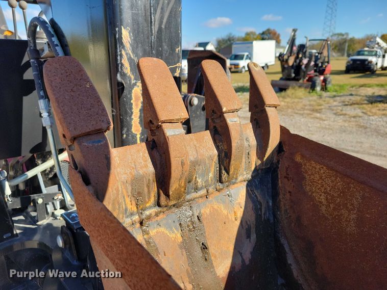 image for item EA2721 Toro RT600 trencher