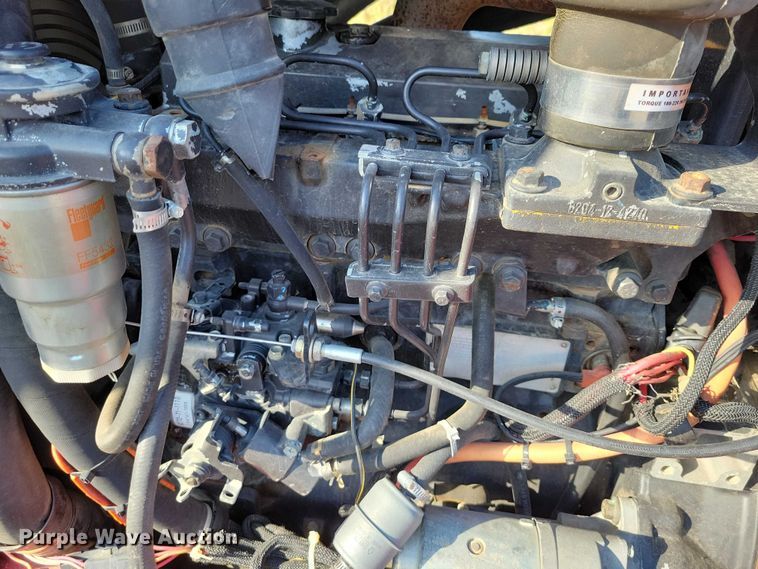 image for item EA2721 Toro RT600 trencher