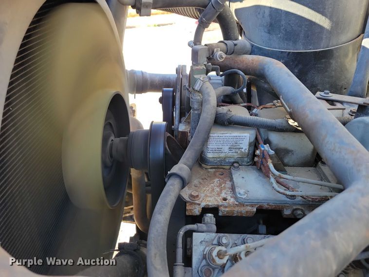 image for item EA2722 1998 Ford F8000 digger derrick truck