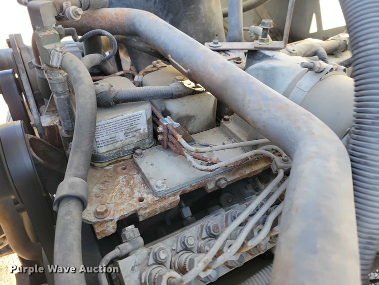 image for item EA2722 1998 Ford F8000 digger derrick truck